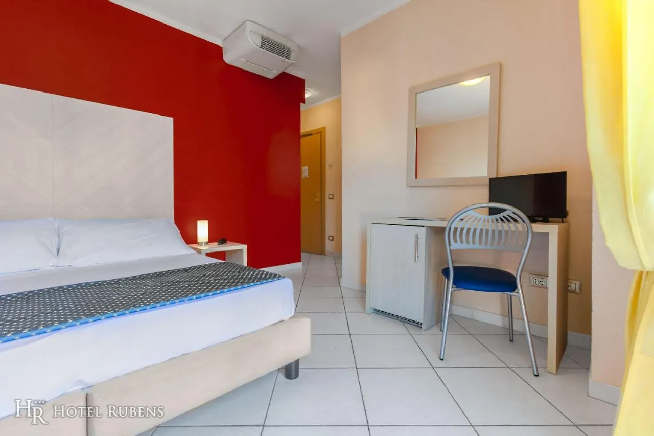 Hotel Rubens Montecatini Terme 3*,  Italy