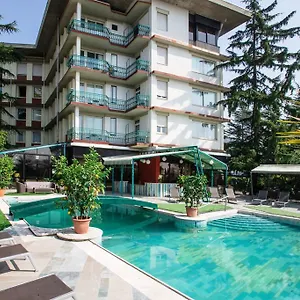 Hotel Grand Panoramic